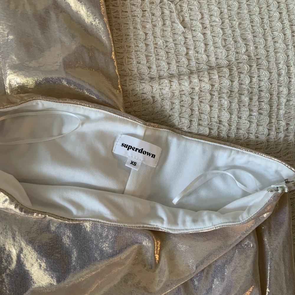 Revolve x superdown pearl maxi skirt holographic silver shimmer dress - Picture 7 of 10